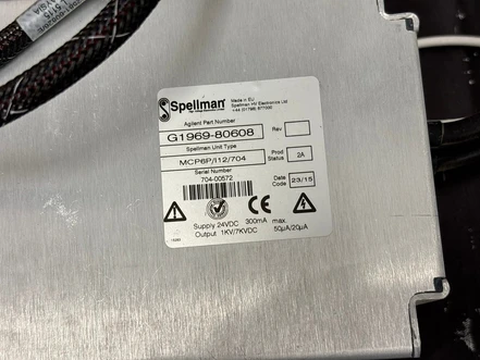 Agilent Vysokonapěťový napájecí zdroj se dvěma výstupy, G1969-80608 (Testováno)