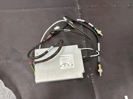 Agilent Vysokonapěťový napájecí zdroj se dvěma výstupy, G1969-80608 (Testováno)
