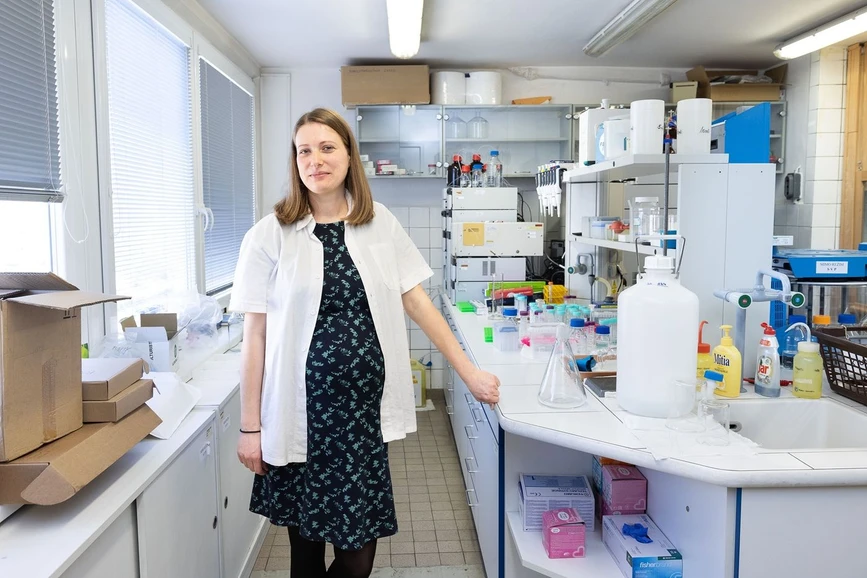 <p><strong>Forum: magazín Univerzity Karlovy: </strong>Vědkyně Kholová: Práce je pro mě jako detektivka</p>