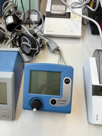 Vacuubrand DCP 3000 regulátor vakua (Bazar)