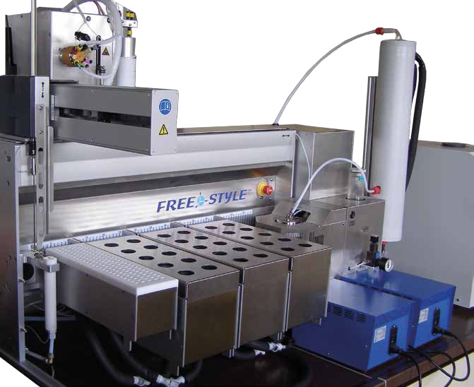 LCTech FREESTYLE multifunkční automat pro přípravu vzorků