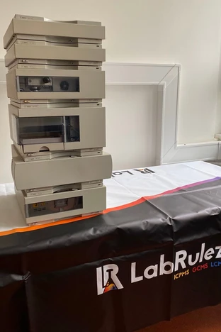 Agilent 1100 series HPLC (Bazar) (DEG, QP, ALS, TCC, VWD)