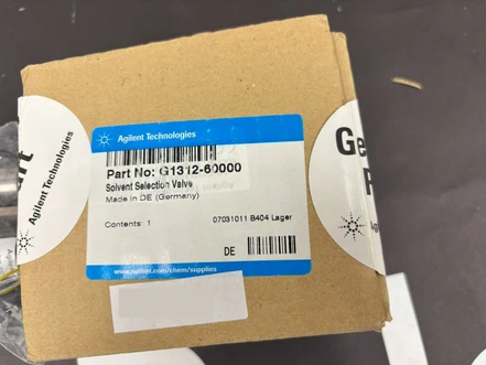 Agilent 4cestný ventil pro výběr rozpouštědel v systémech HPLC, G1312-60000 (Nový)