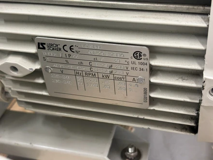 Edwards E2M28 Vacuum Pump Dual Stage (Bazar)