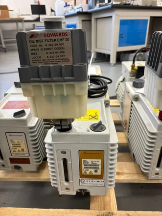 Edwards E2M30 Vacuum Pump Dual Stage (Bazar)