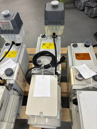 Edwards E2M30 Vacuum Pump Dual Stage (Bazar)