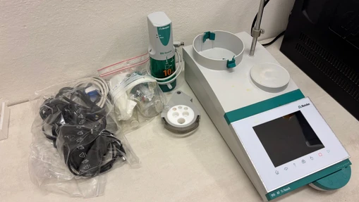 Metrohm 915 KF Ti-Touch titrátor (Bazar)