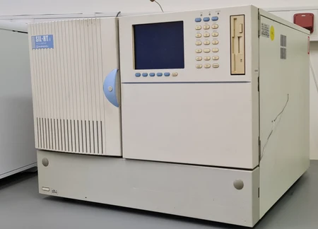 Shimadzu SIL HT HPLC autosampler (Bazar)
