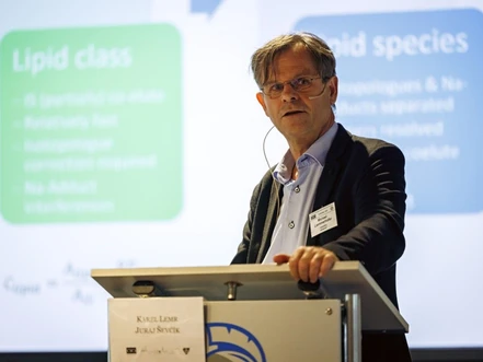 Mezinárodní konference přivedla do Olomouce 122 odborníků na analytickou chemii
