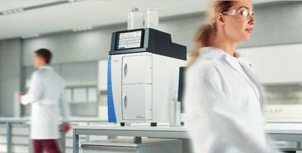 Pragolab: Obr. 1 - Iontový chromatograf Thermo Scientific Dionex Integrion HPIC