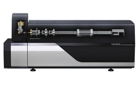 Shimadzu LCMS-8060NX tandemový hmotnostní spektrometr