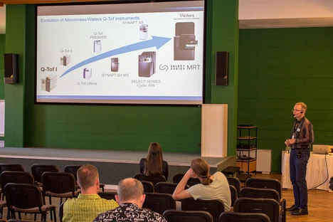 Waters MRT – novel multi reflectron TOF technology (22. Škola hmotnostní spektrometrie)