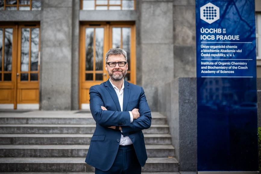 ÚOCHB/Tomáš Belloň: Nadační fond IOCB Tech se mění na IOCB Foundation a zahajuje novou ambiciózní etapu své existence: Ředitel IOCB Tech Milan Prášil.