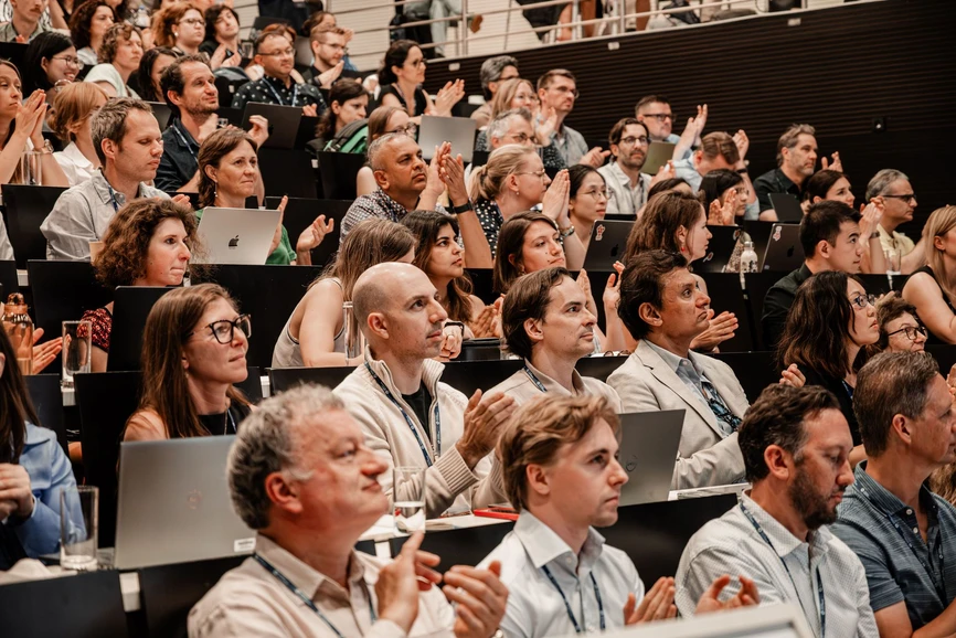 ÚOCHB: Prague Metabolism and Signaling Symposium přivítalo světovou špičku výzkumu metabolismu