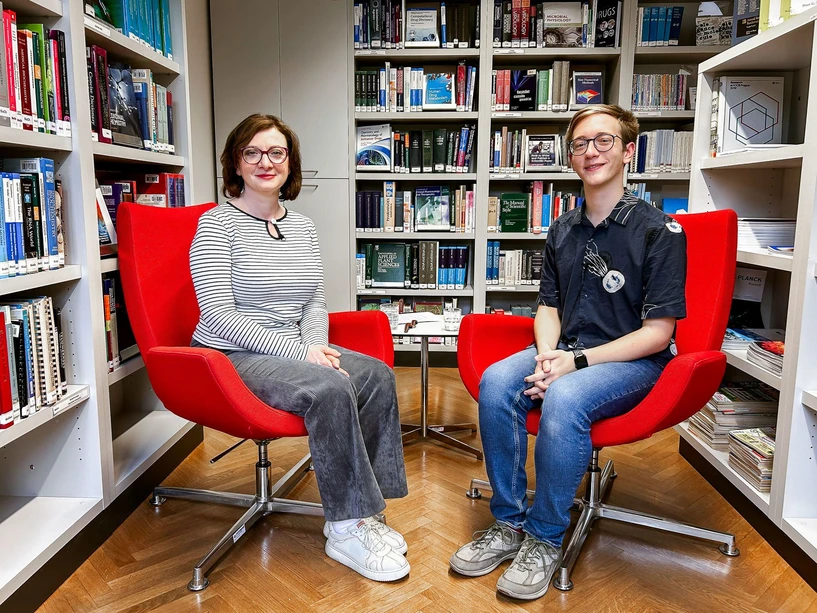 ÚOCHB/Tomáš Belloň: Podcast CHEmic #67 – Česko si buduje skvělou komunitu chemiků a na mezinárodních soutěžích je to znát