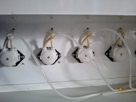 Dynablot Plus stolní automatický analyzátor pro testování Western Blot kitů (Bazar)