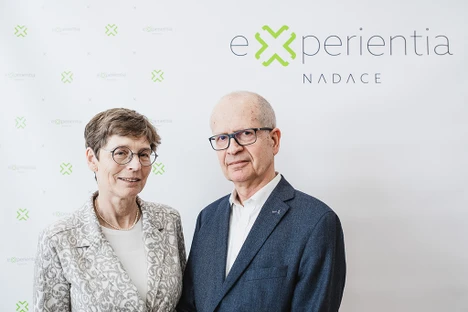 Nadace Experientia daruje 1 milion korun na boj s koronavirem