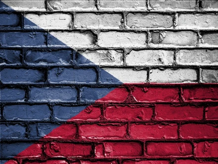 Jan Valenta: Proč má stále smysl psát o vědě česky?